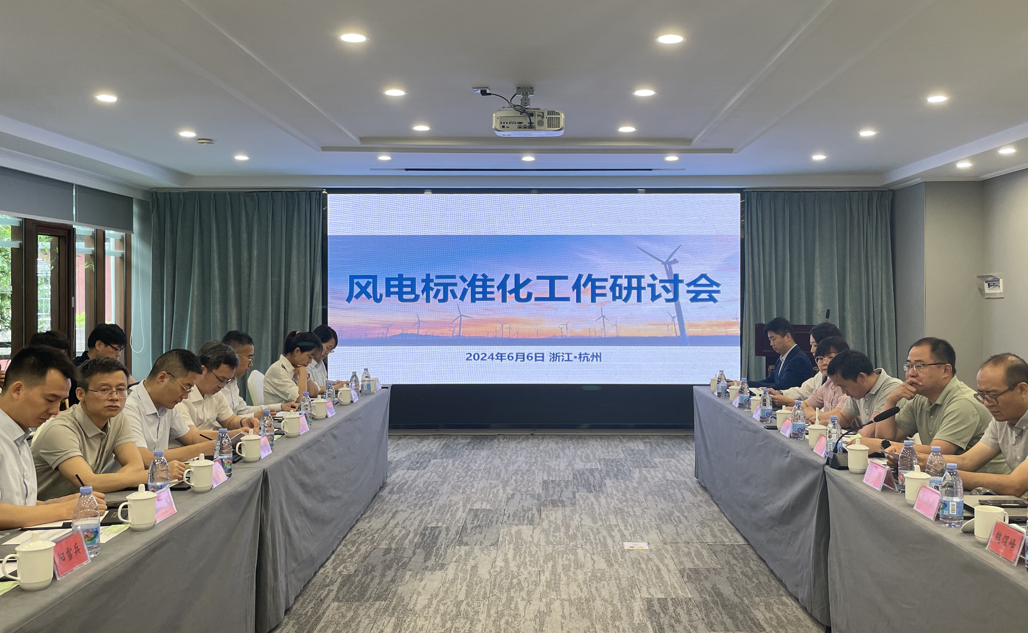 鉴黑担保网(jhdbw)·最具权威唯一维权担保平台